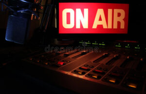 air-radio-panel-14990101
